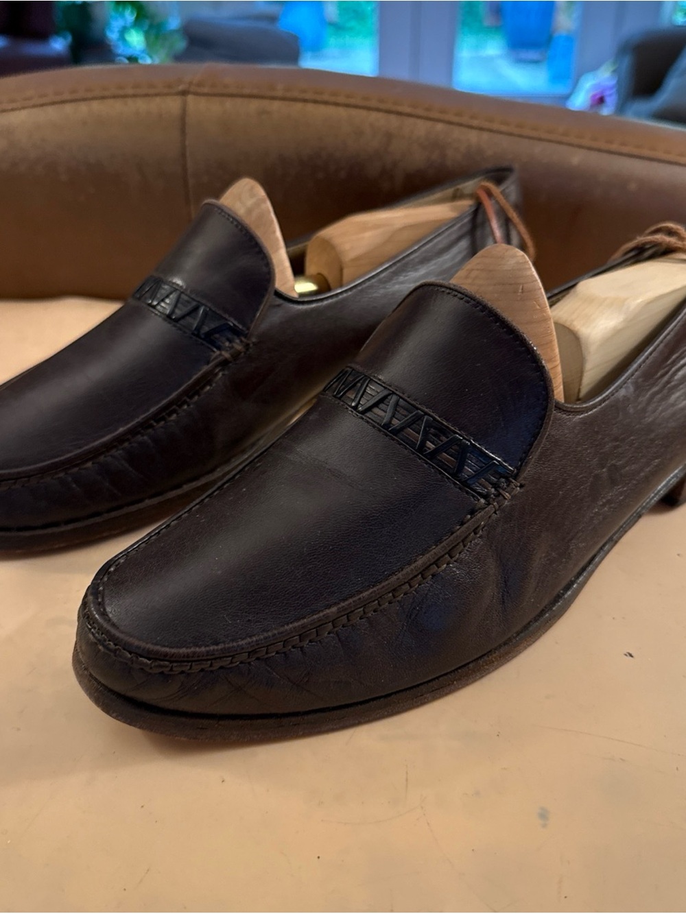 Bally Brown Leather Slip On Loafers Mens Shoes Sz 9M Made In Italy